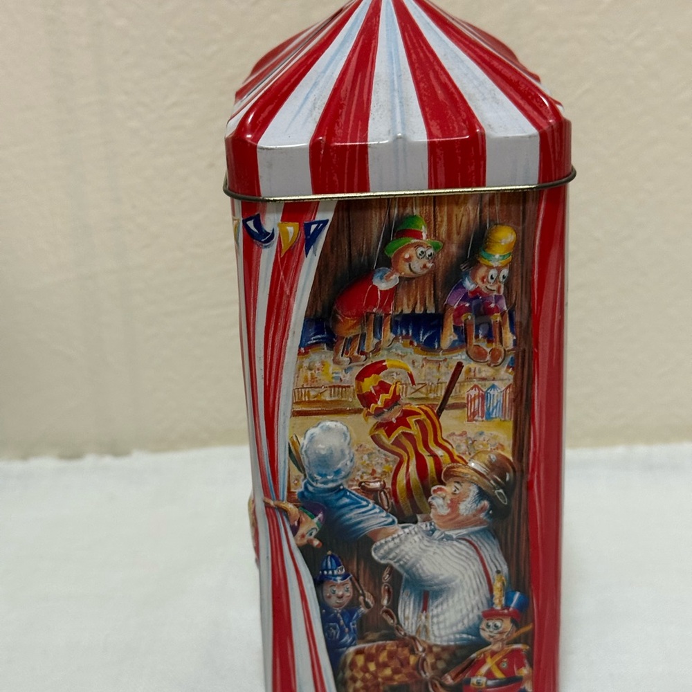 Peter Rabbit‎ Blue Tin Canister - Picture 7 of 14